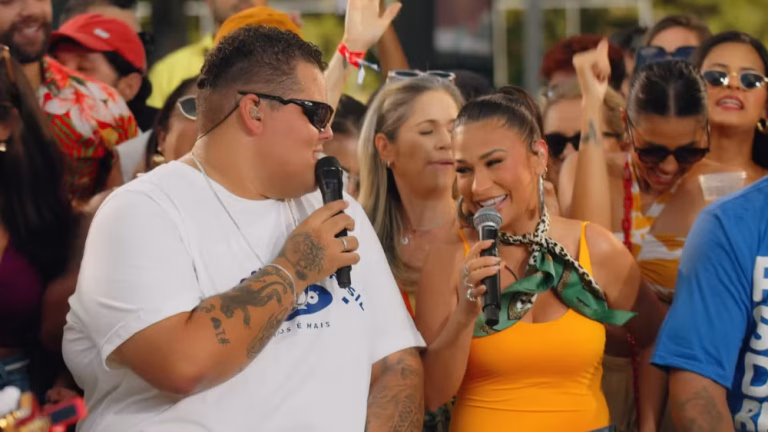 grupo-menos-e-mais-e-simone-mendes