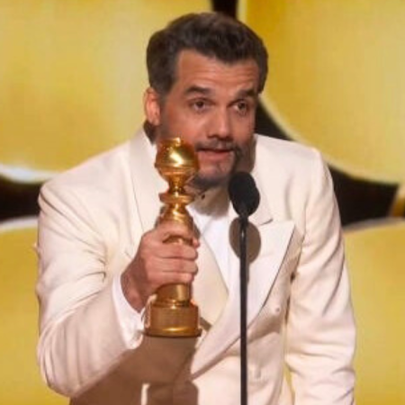 Wagner Moura ganha troféu de Melhor Ator no Globo de Ouro